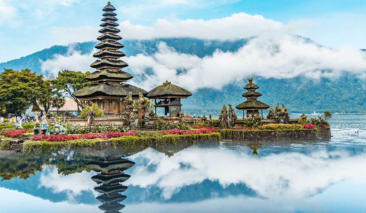 Бали вводит туристический сбор